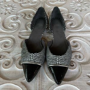 Stuart Weitzman pointed toe flats 9.5